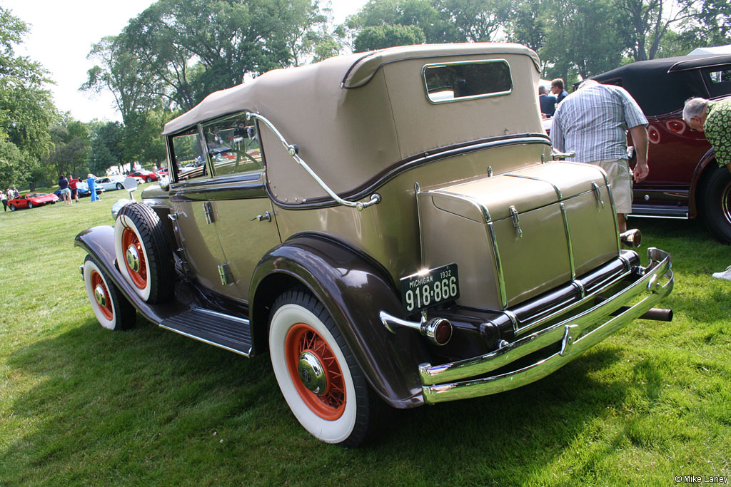 1932 Chrysler Imperial Eight