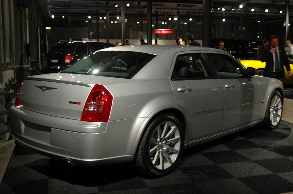 2005 Chrysler 300C SRT8