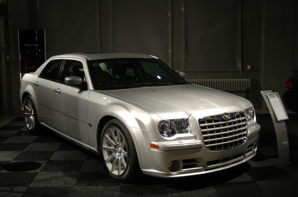 2005 Chrysler 300C SRT8