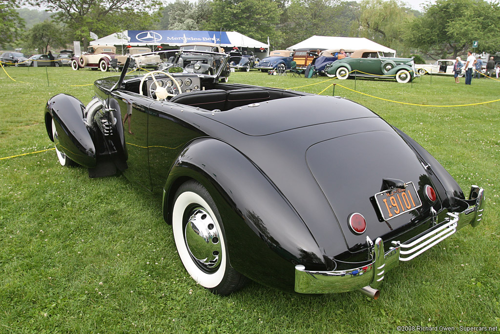 1935 Cord 810 Gallery