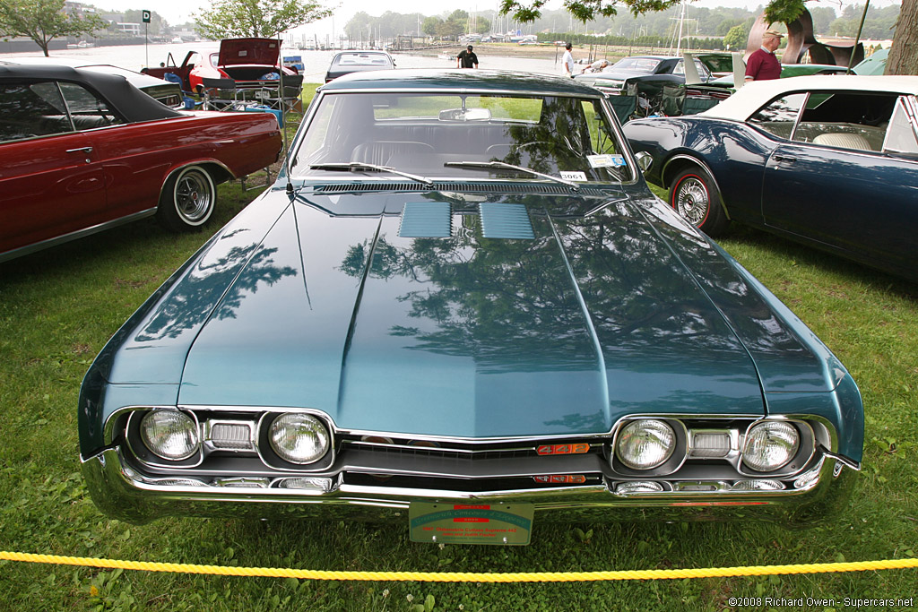 2008 Greenwich Concours-9