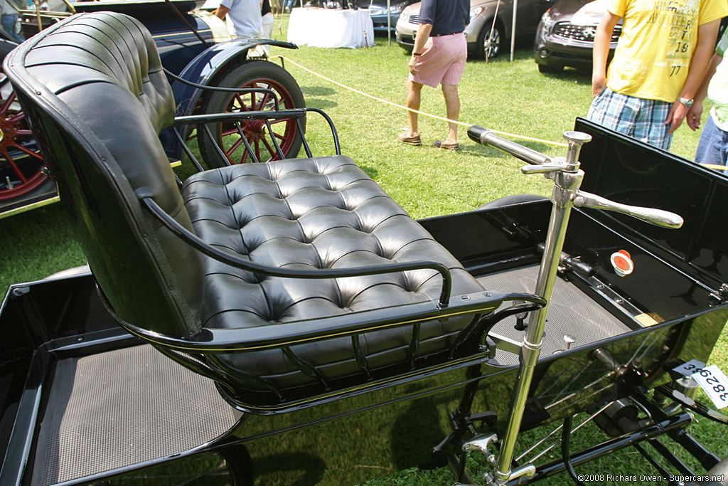 2008 Greenwich Concours-14