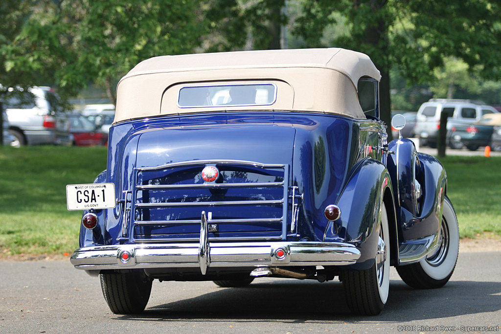 2008 Greenwich Concours-12