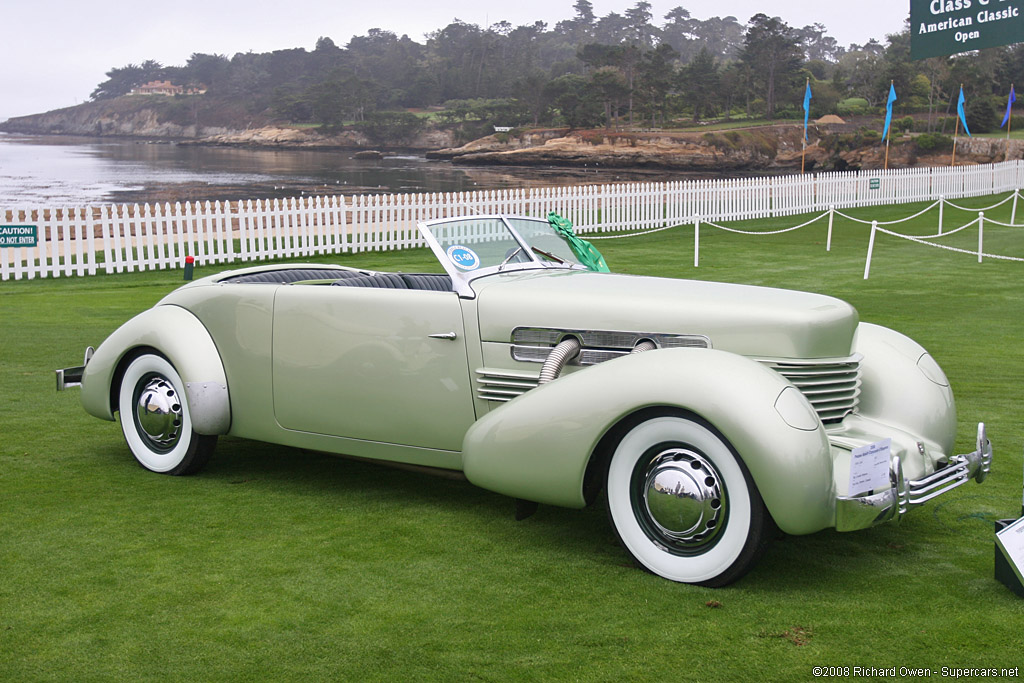 1935 Cord 810 Gallery