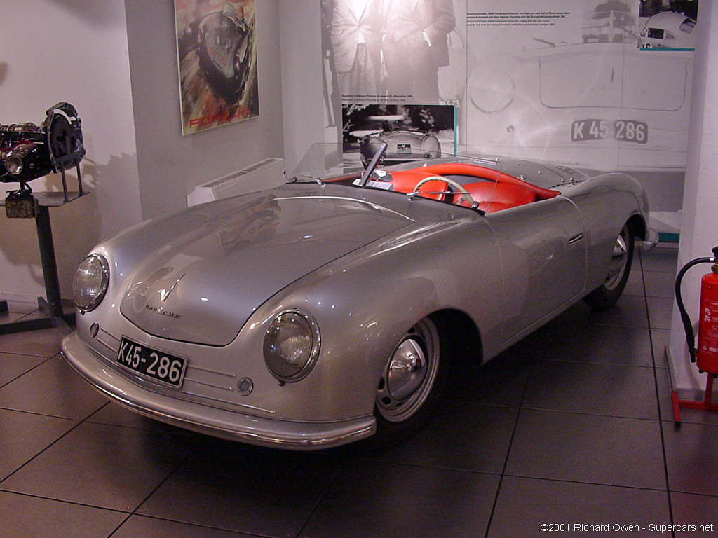 Porsche Museum-2