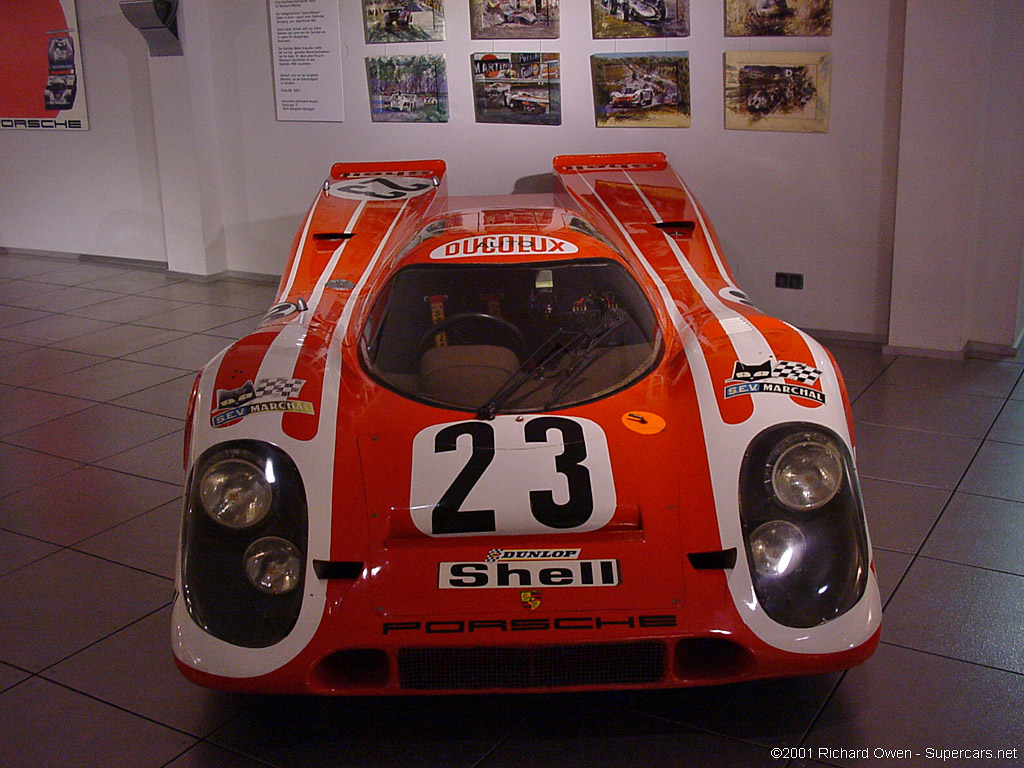 Porsche Museum-2