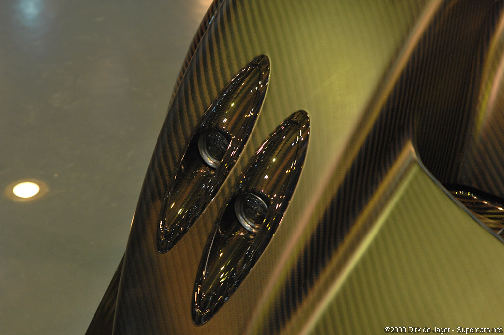 2009 Geneva Motor Show-2