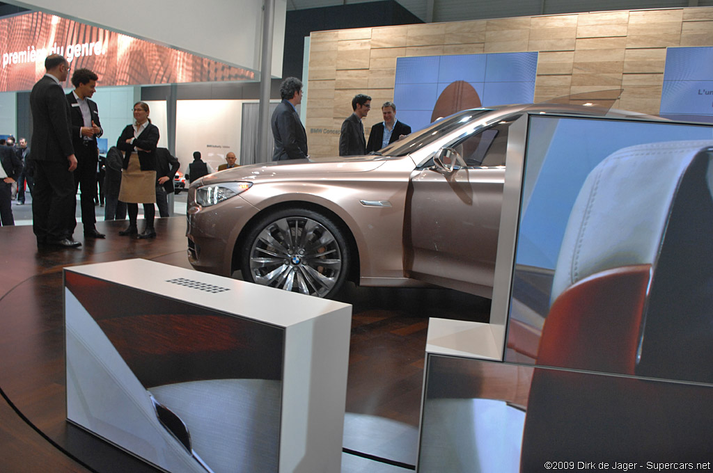 2009 Geneva Motor Show-2