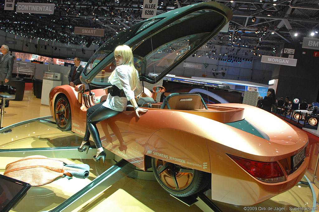 2009 Geneva Motor Show-4