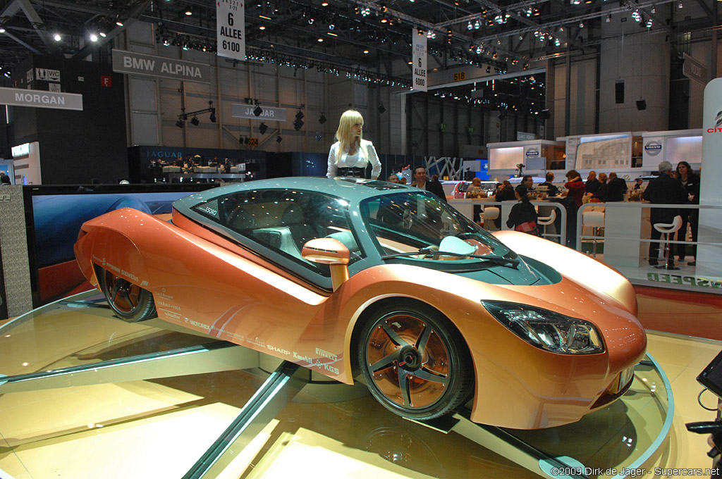 2009 Geneva Motor Show-4