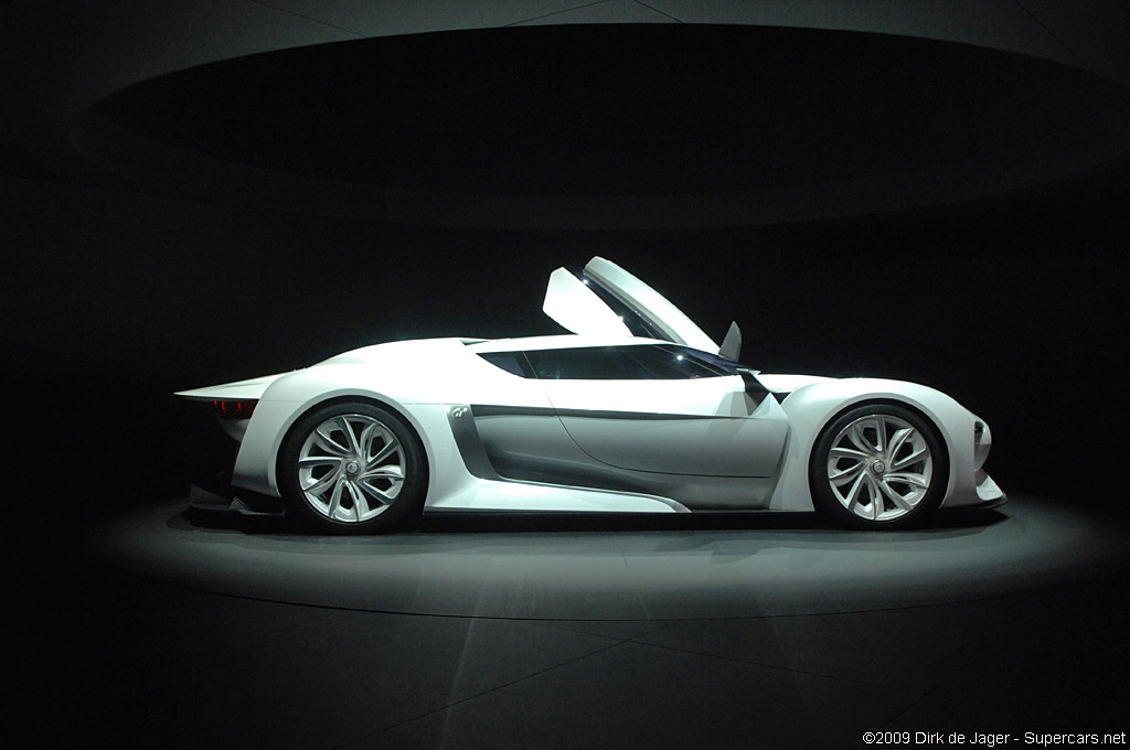 2009 Geneva Motor Show-4