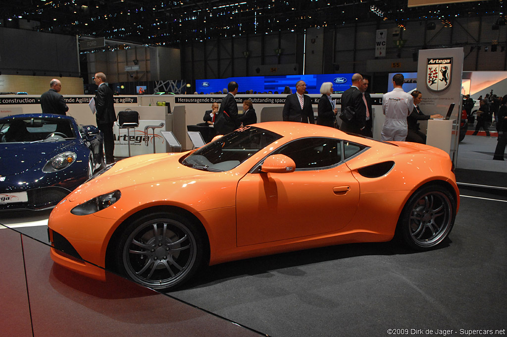 2009 Geneva Motor Show-4