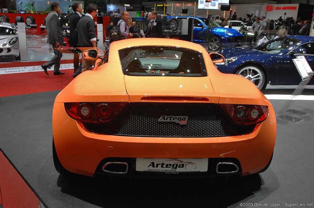 2009 Geneva Motor Show-4