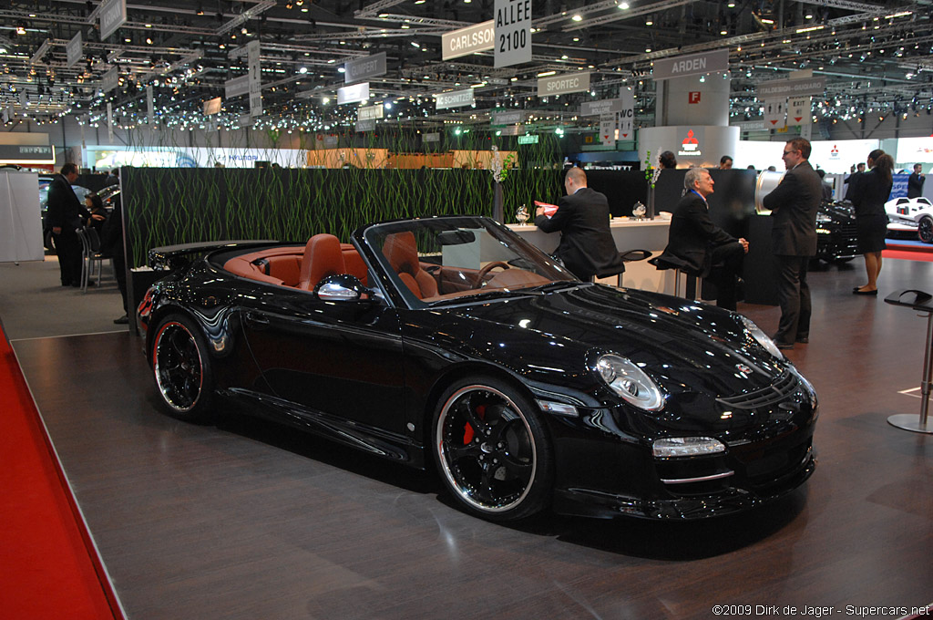 2009 Geneva Motor Show-4