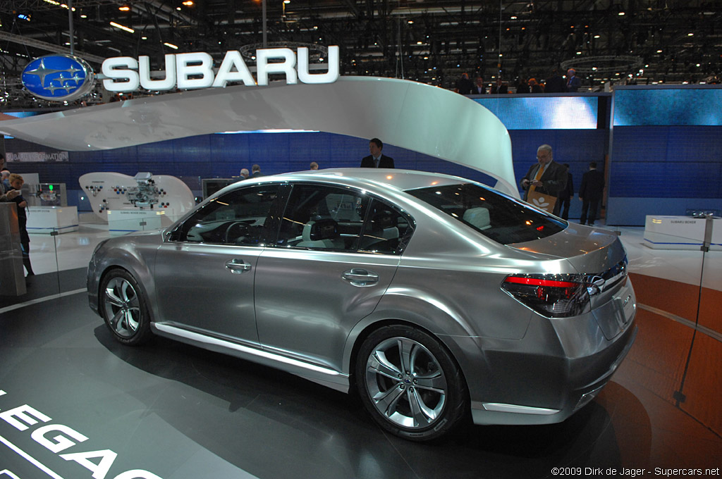 2009 Geneva Motor Show-4