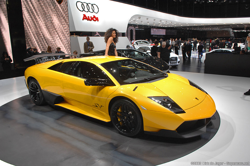 2009 Geneva Motor Show-4