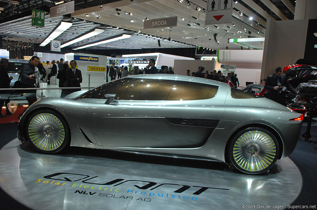 2009 Geneva Motor Show-3