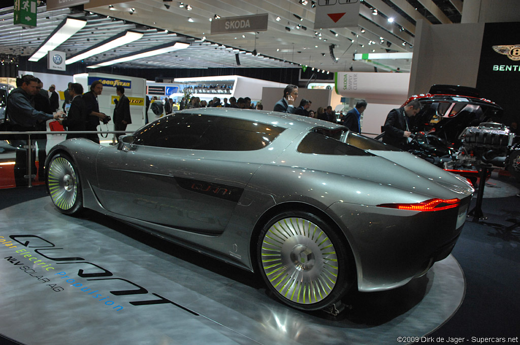 2009 Geneva Motor Show-3