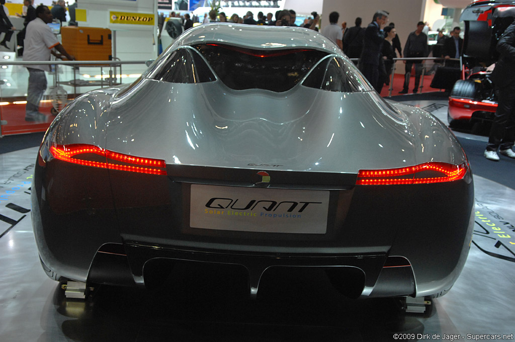 2009 Geneva Motor Show-3