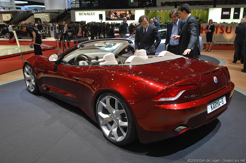 2009 Geneva Motor Show-3