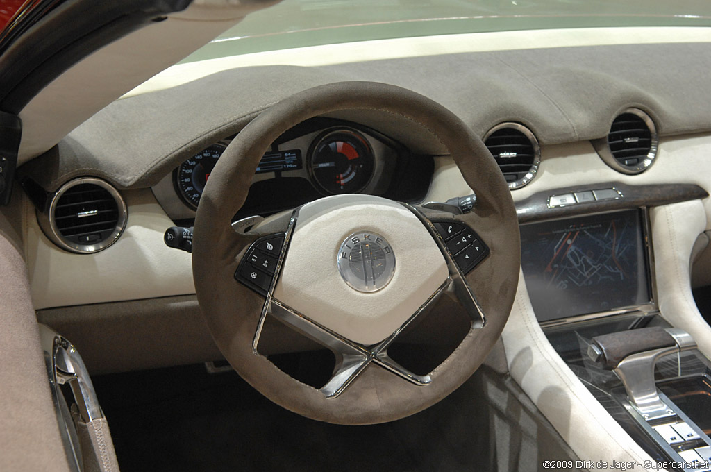 2009 Geneva Motor Show-3