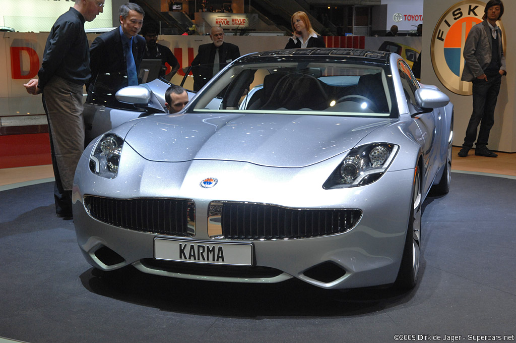 2009 Geneva Motor Show-3