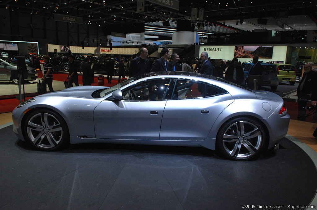 2009 Geneva Motor Show-3