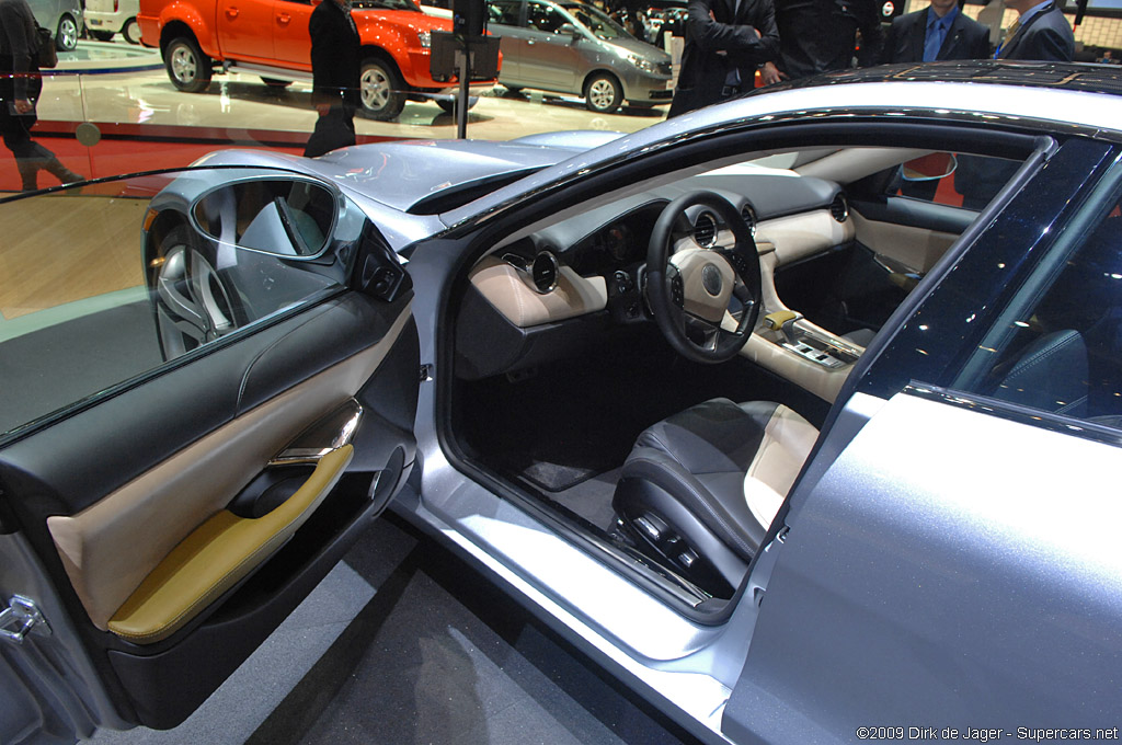 2009 Geneva Motor Show-3