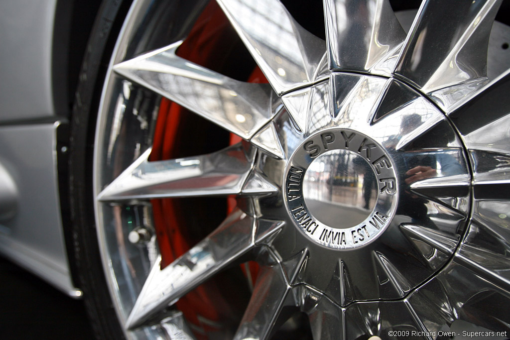 2009 New York International Auto Show-4