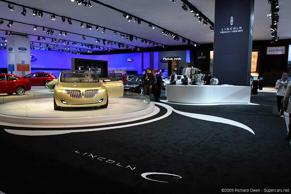 2009 New York International Auto Show-3