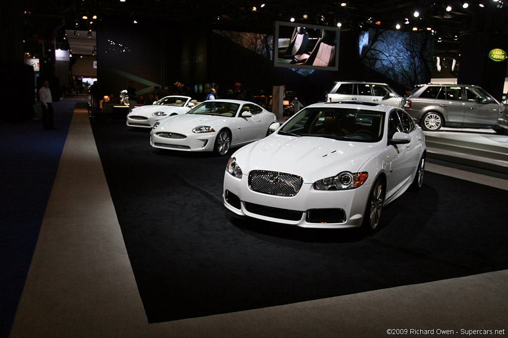 2009 New York International Auto Show-3