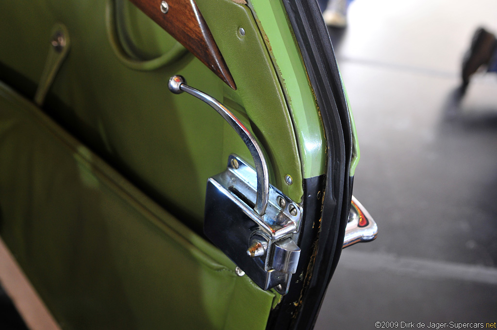 1938 Bugatti Type 57C Coupé Aerodynamique Gallery