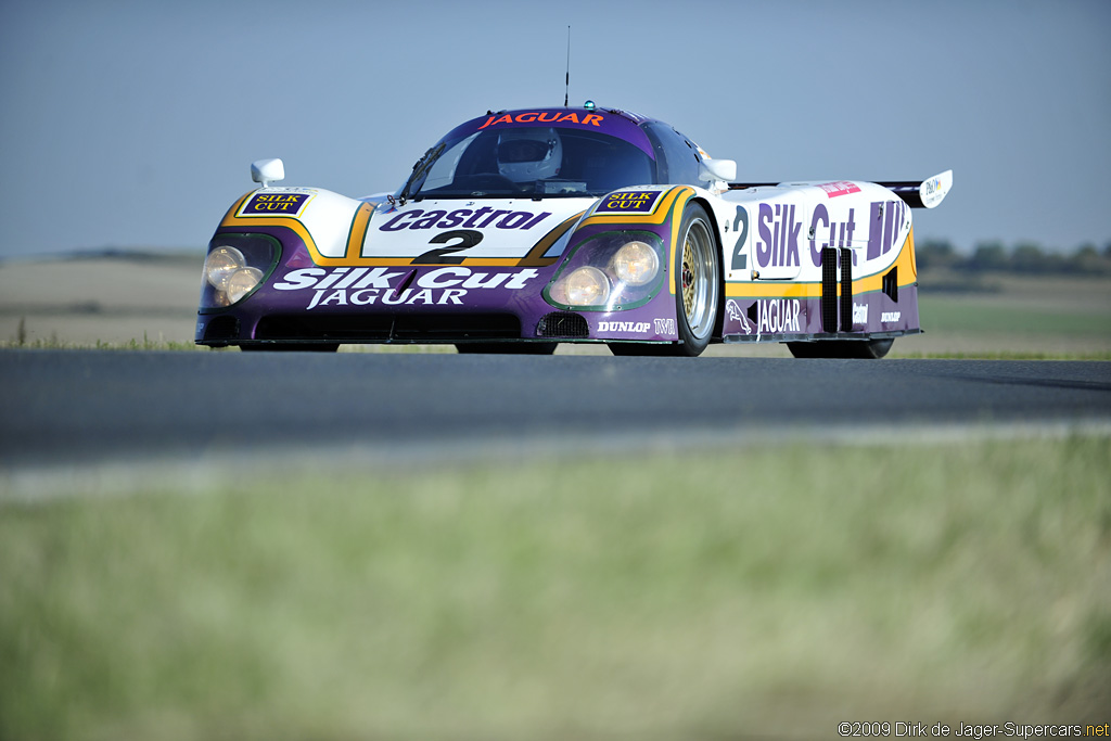 Jaguar XJR-9LM