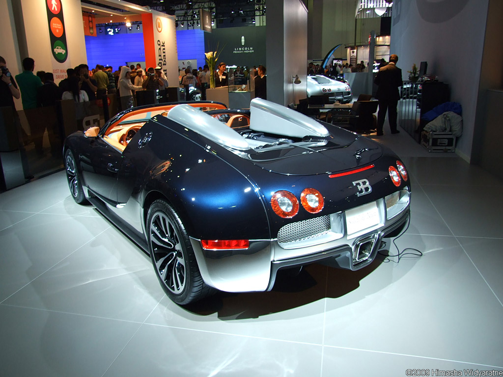2009 Bugatti 16/4 Veyron Grand Sport ‘Soleil de Nuit’