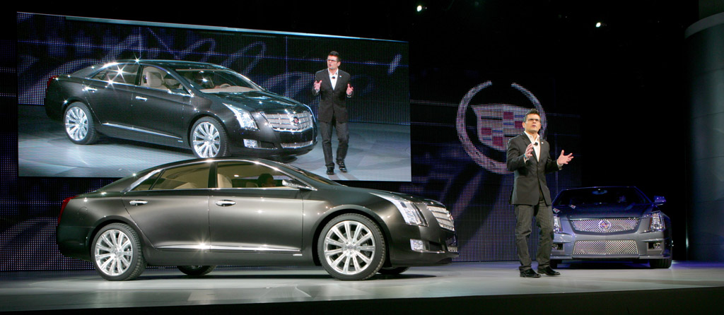 2010 Cadillac XTS Platinum Concept Gallery