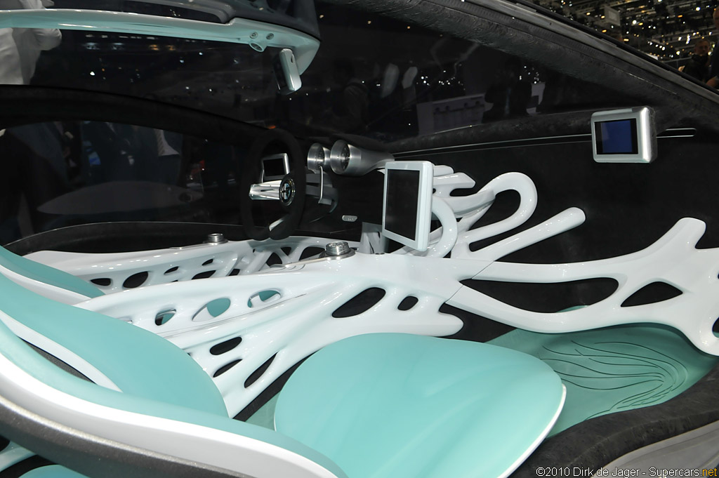 2010 Geneva International Motor Show-3