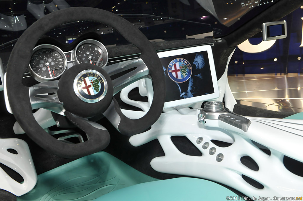 2010 Geneva International Motor Show-3