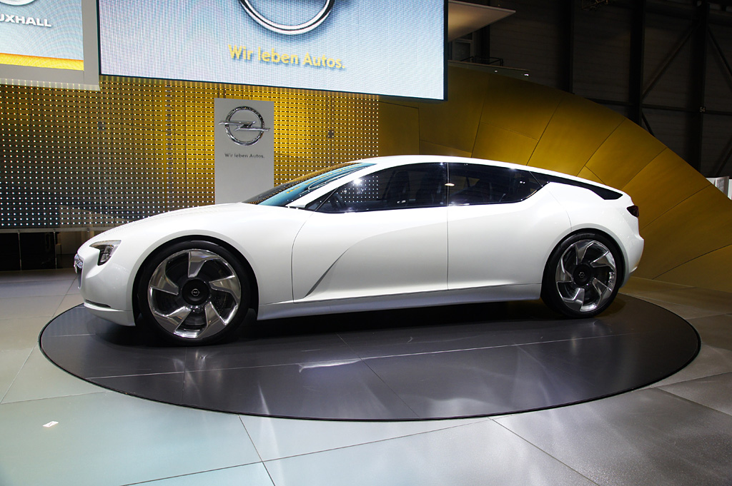 2010 Geneva International Motor Show-3