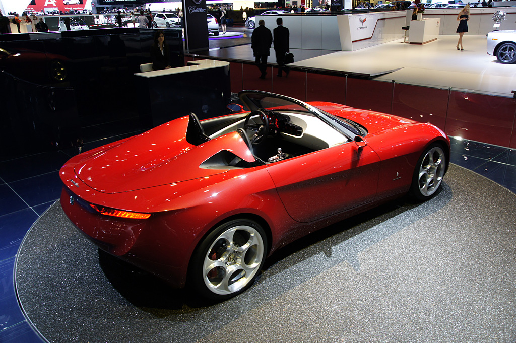 2010 Geneva International Motor Show-3