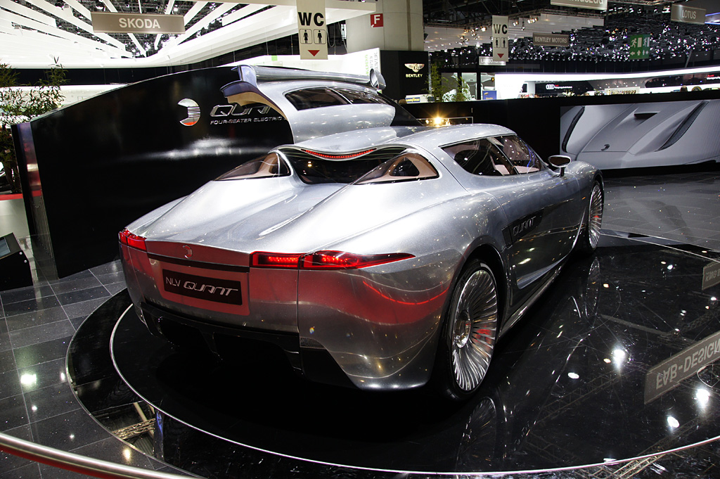 2010 Geneva International Motor Show-3