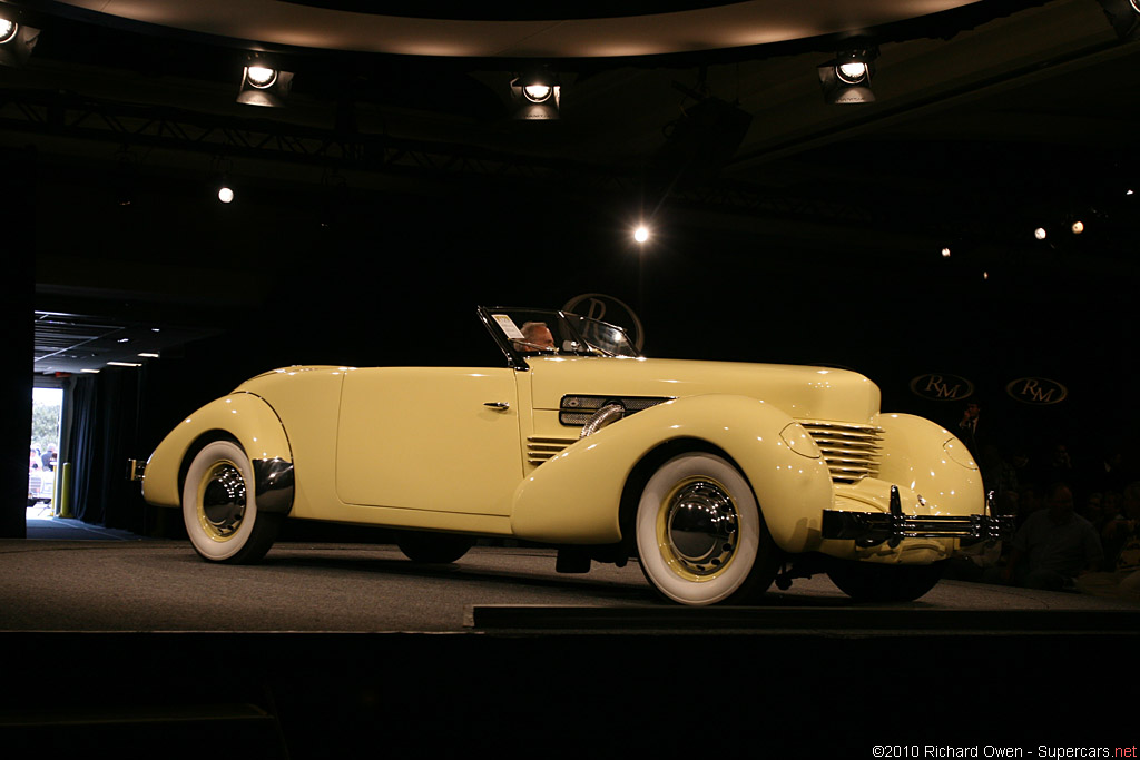 1935 Cord 810 Gallery