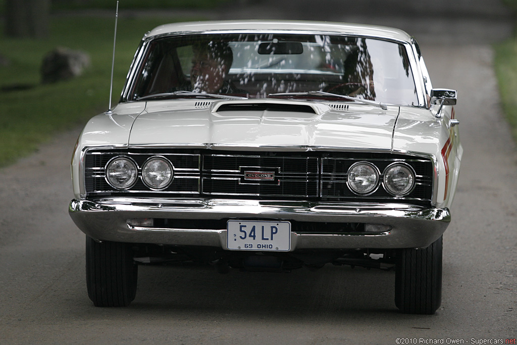 2010 Concours d'Elegance of America at Meadow Brook-7