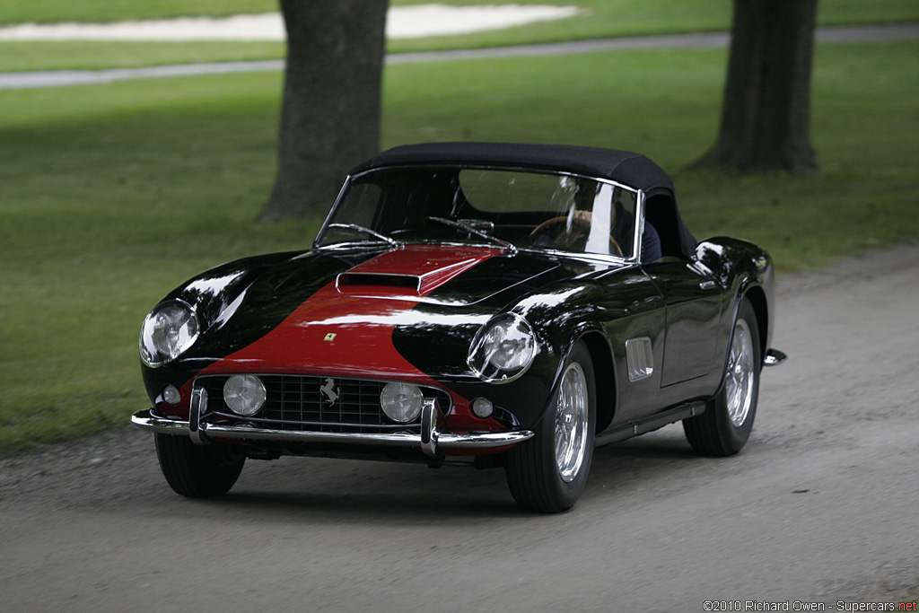 2010 Concours d'Elegance of America at Meadow Brook-11