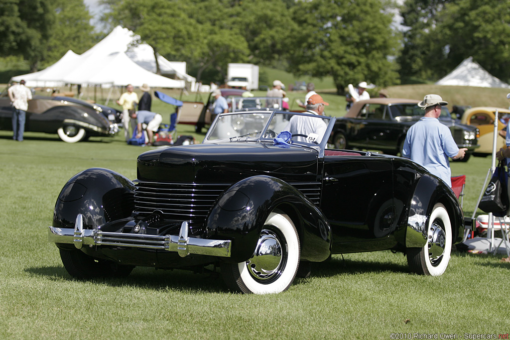 2010 Concours d'Elegance of America at Meadow Brook-5