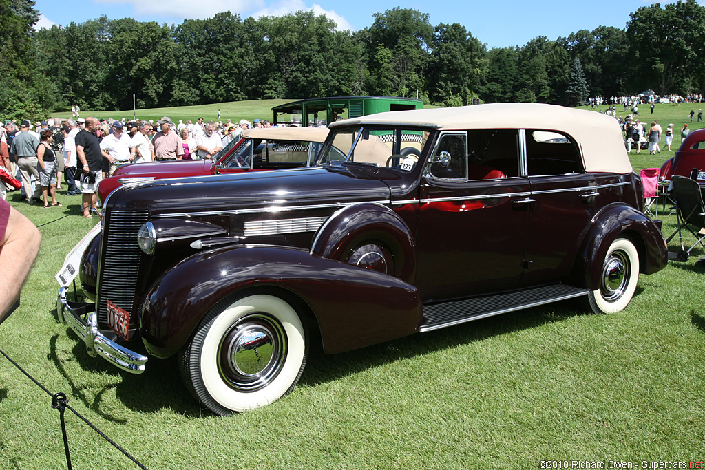 2010 Concours d'Elegance of America at Meadow Brook-5