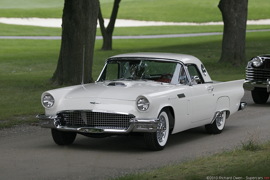 2010 Concours d'Elegance of America at Meadow Brook-6