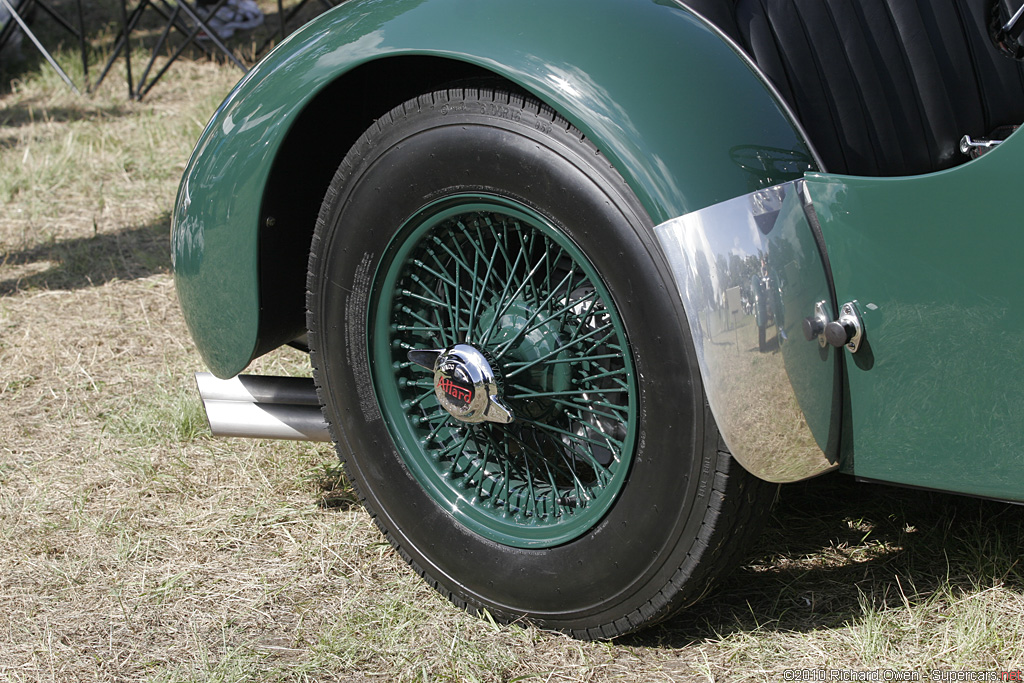 2010 Concours d'Elegance of America at Meadow Brook-11