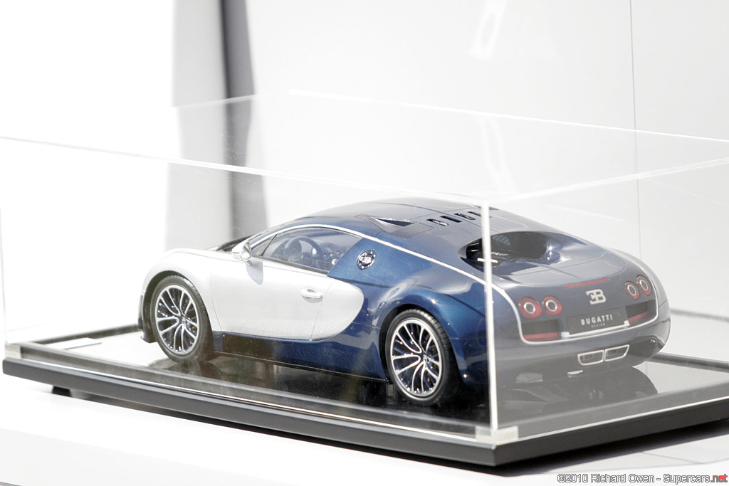 2010 Bugatti 16/4 Veyron Super Sport Gallery