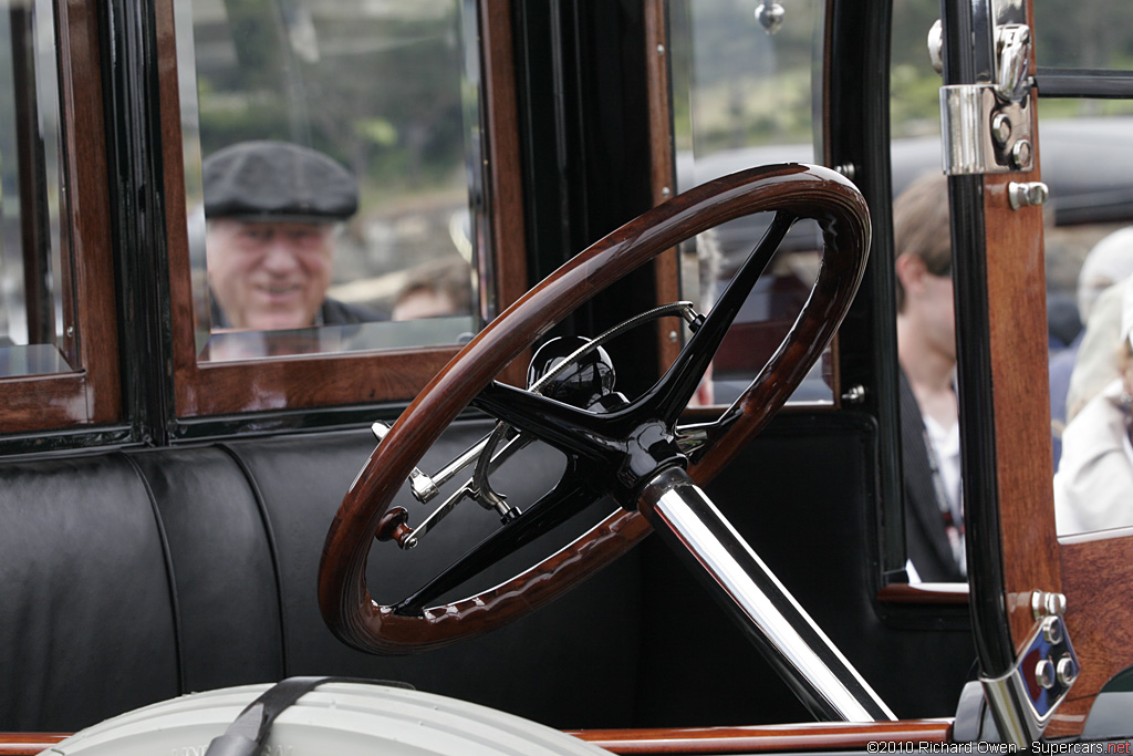 2010 Pebble Beach Concours d'Elegance-10