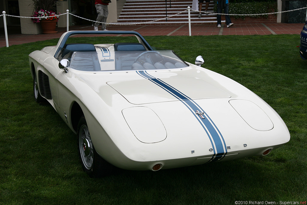 2010 Pebble Beach Concours d'Elegance-3